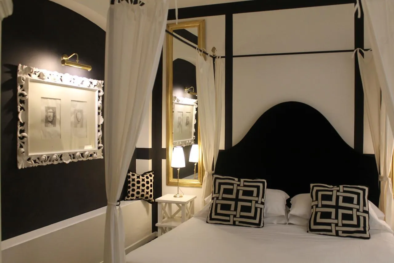 Cellai Hotel Florence 4*,
